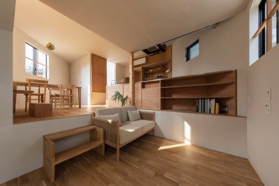 Bijzondere Japanse woning met 16 verschillende verdiepingen